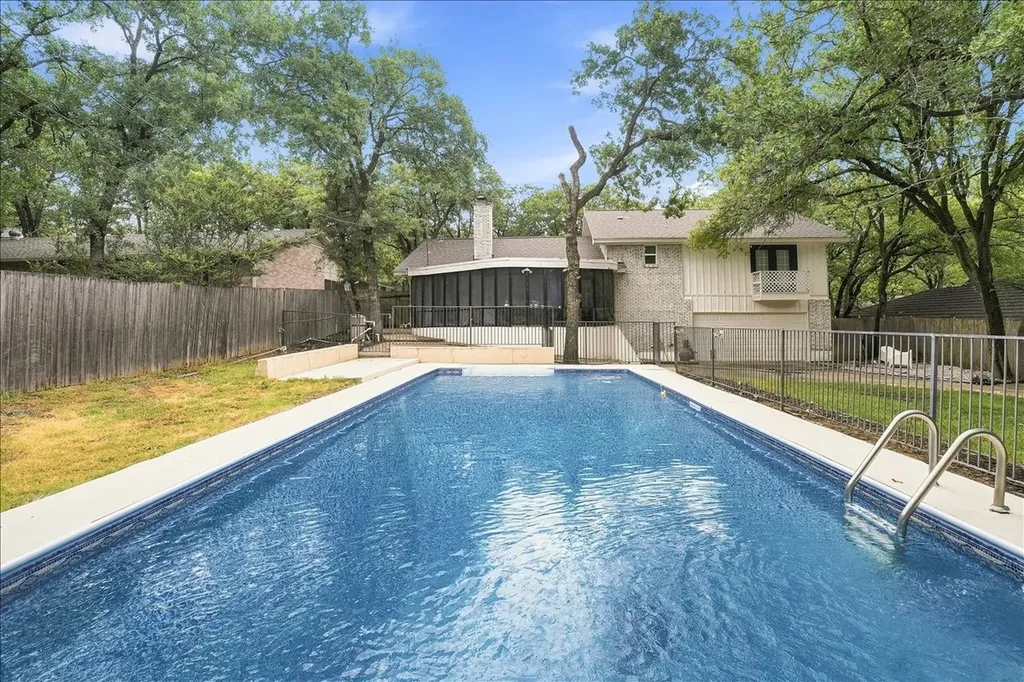 3808 Hastings Drive Arlington TX 76013