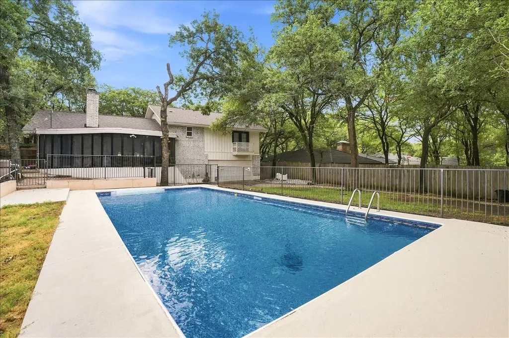 3808 Hastings Drive Arlington TX 76013