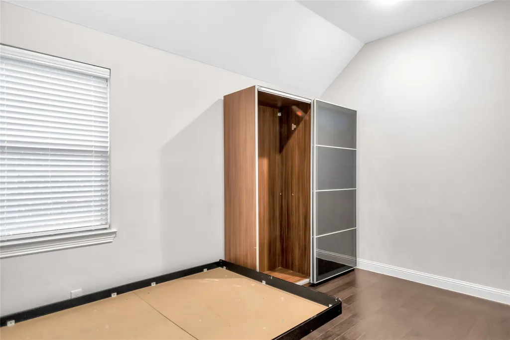 2745 Bechtol Street Garland TX 75042