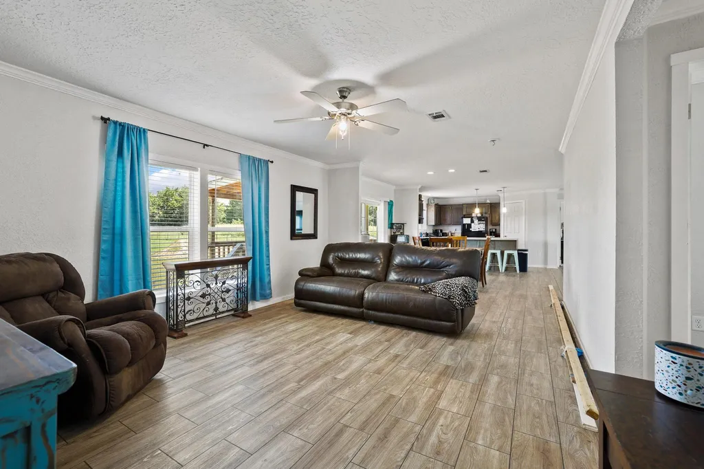 1235 County Road 1400 Ravenna TX 75476