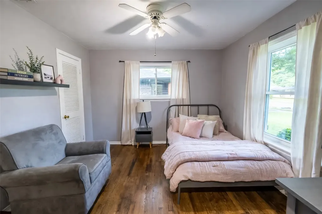 8419 Bocowood Drive Dallas TX 75228