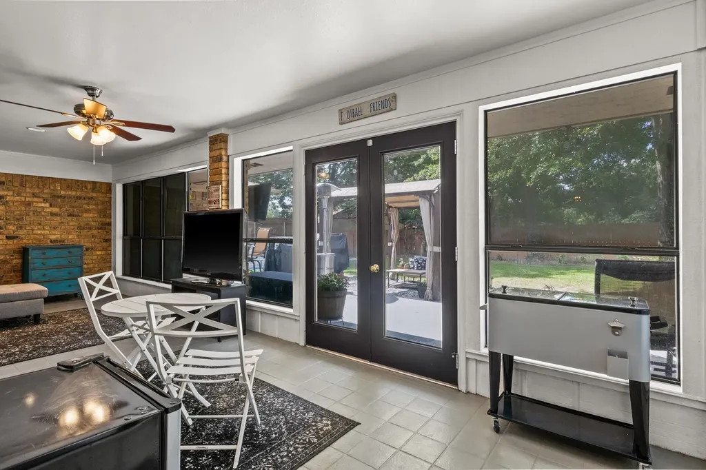 1801 Fairway Mt Pleasant TX 75455