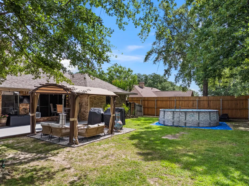 1801 Fairway Mt Pleasant TX 75455