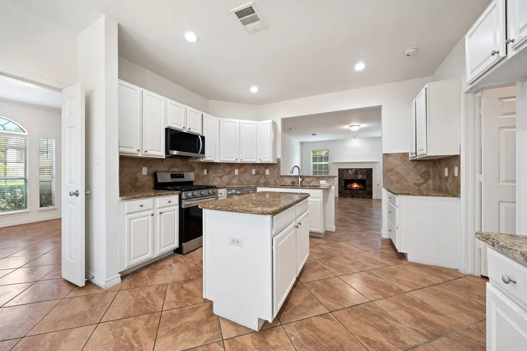 8121 Case Drive Plano TX 75025