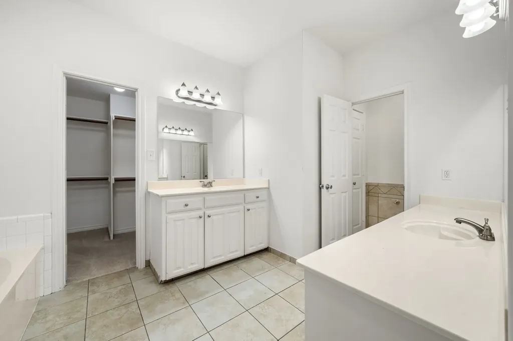 8121 Case Drive Plano TX 75025