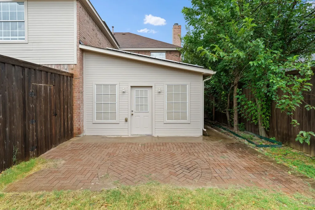 8121 Case Drive Plano TX 75025