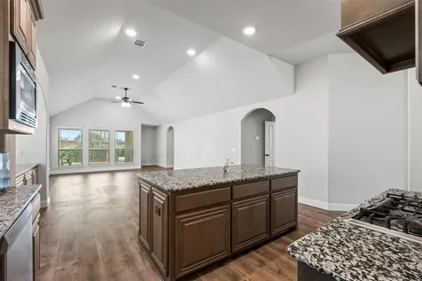 603 E Alexander Lane Euless TX 76040
