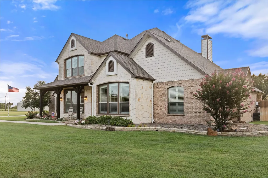 633 Durning Road Van Alstyne TX 75495