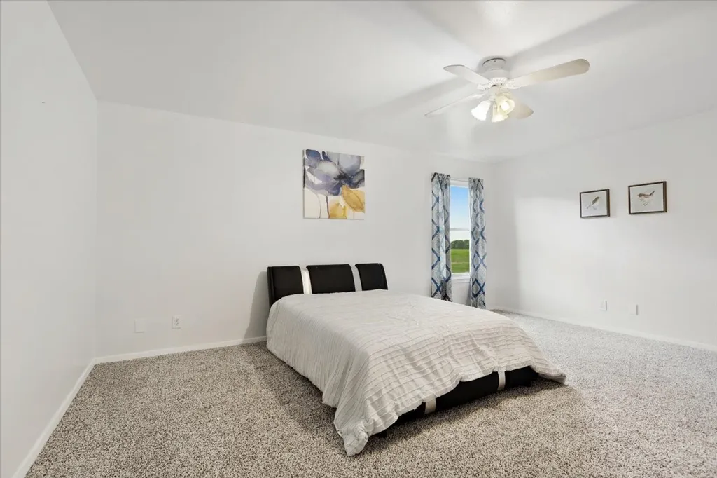 258 County Road 14665 Paris TX 75462