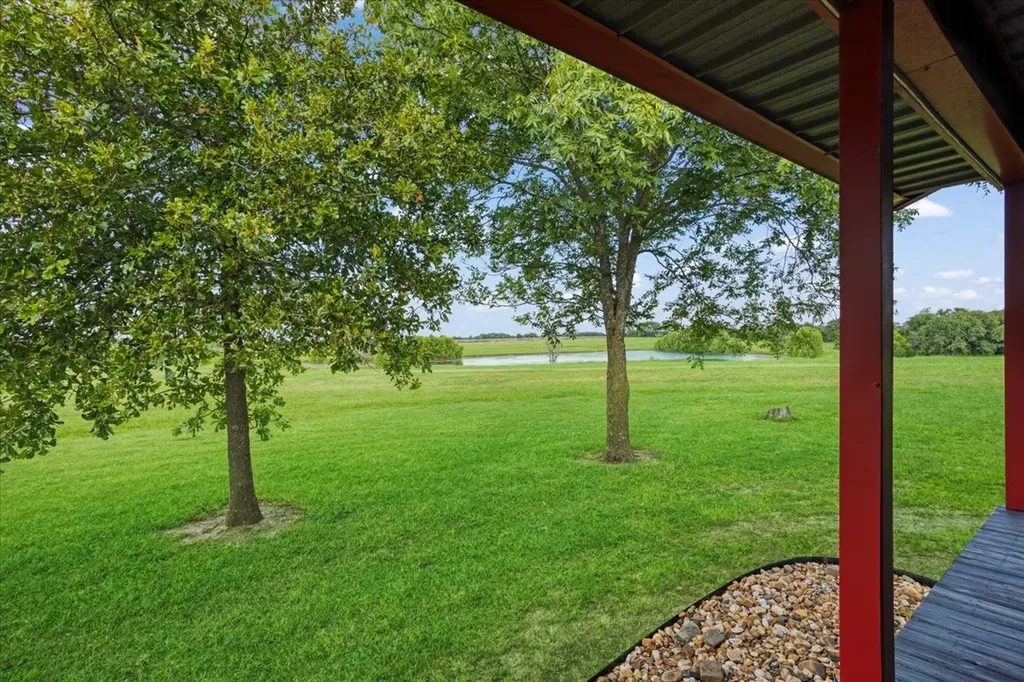 258 County Road 14665 Paris TX 75462