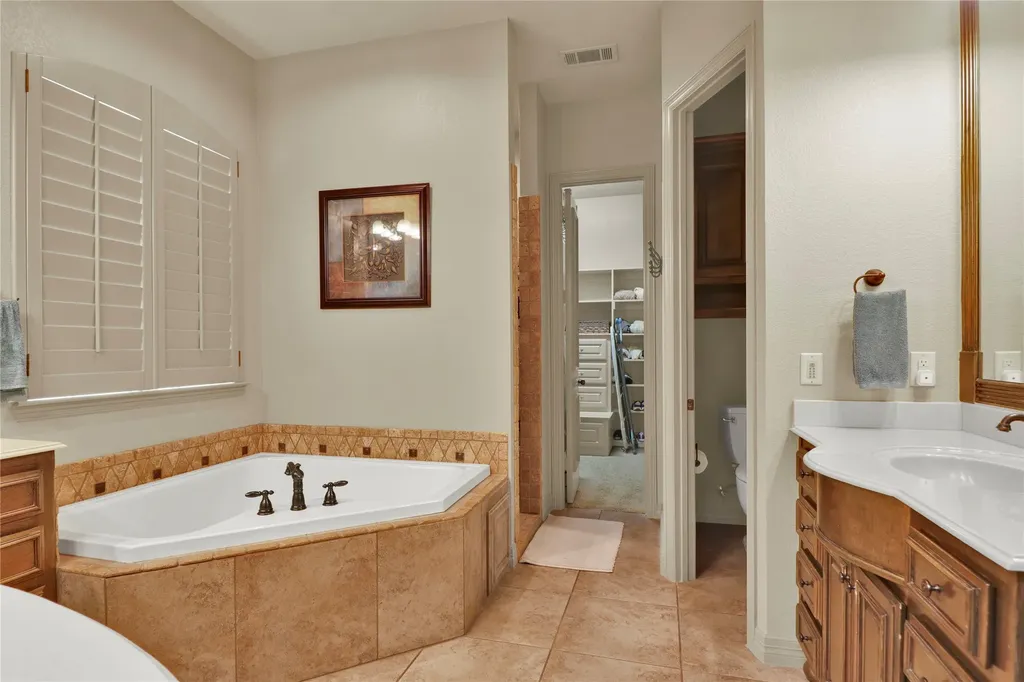 400 Vintage Court Colleyville TX 76034