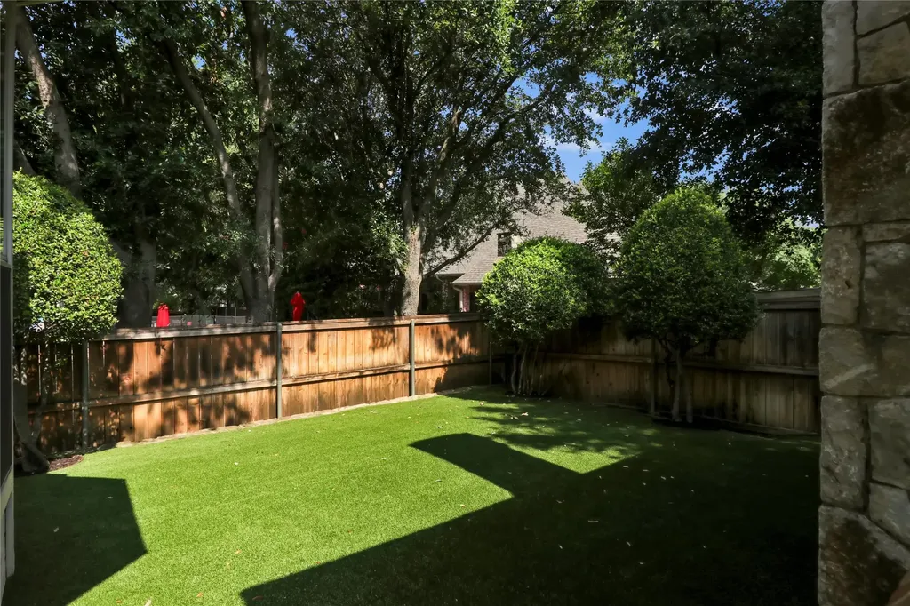 400 Vintage Court Colleyville TX 76034