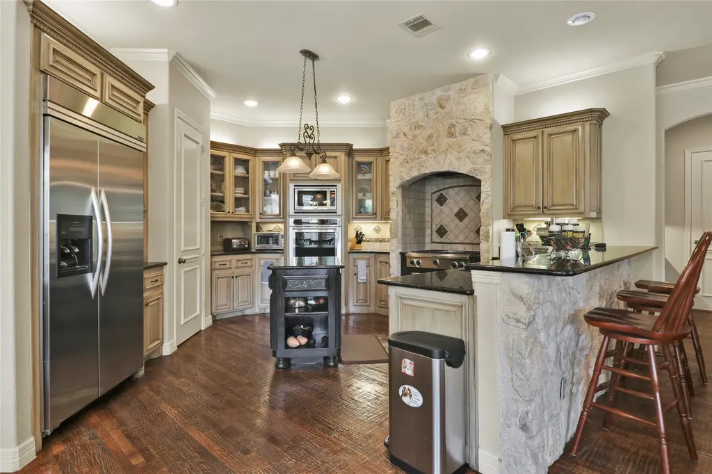 400 Vintage Court Colleyville TX 76034