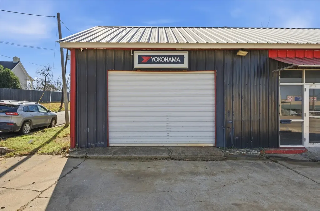 212 E Main Street Gatesville TX 76528