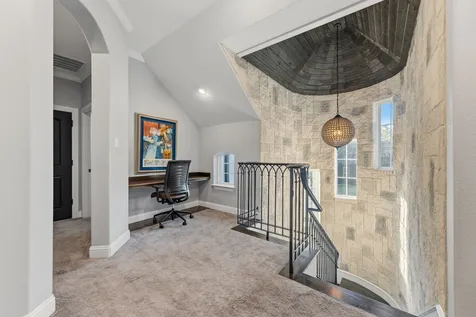 2712 Mount View Drive Farmers Branch TX 75234