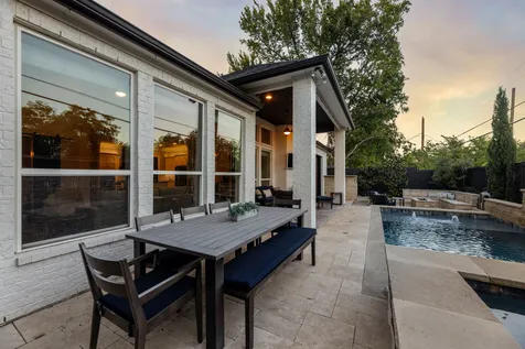 2712 Mount View Drive Farmers Branch TX 75234