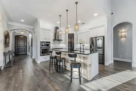 2712 Mount View Drive Farmers Branch TX 75234