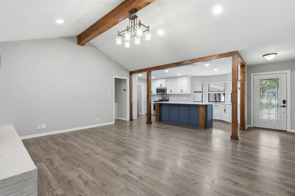 9705 Rosalie Court Granbury TX 76049