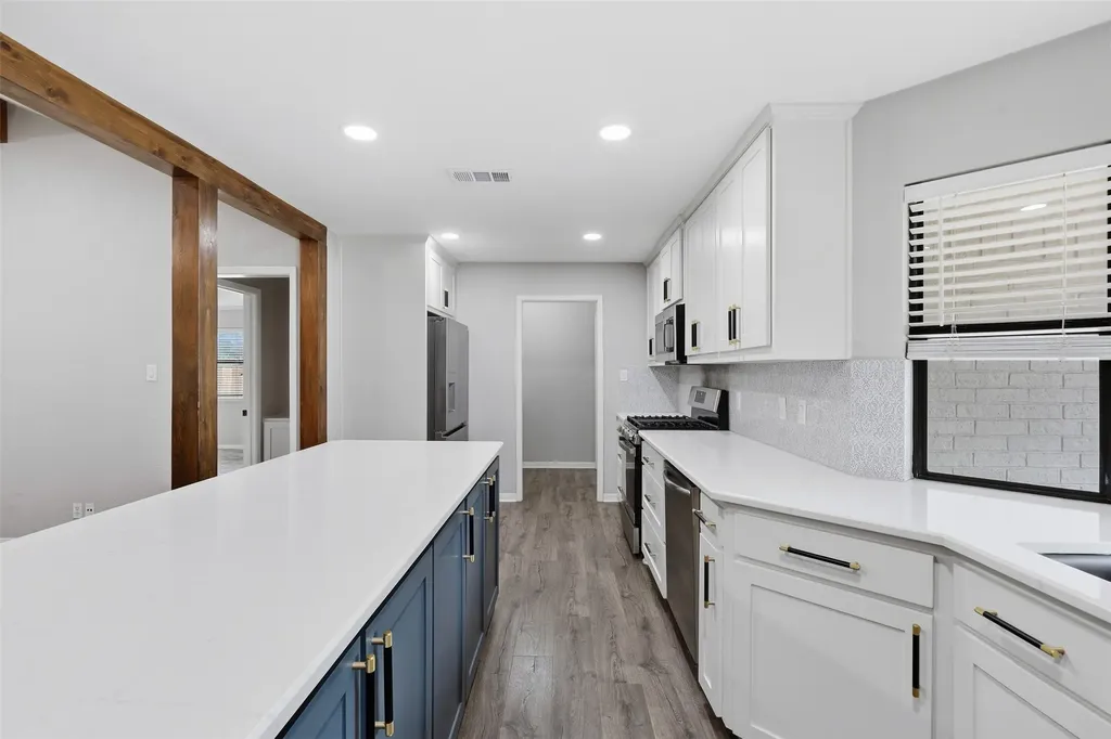 9705 Rosalie Court Granbury TX 76049
