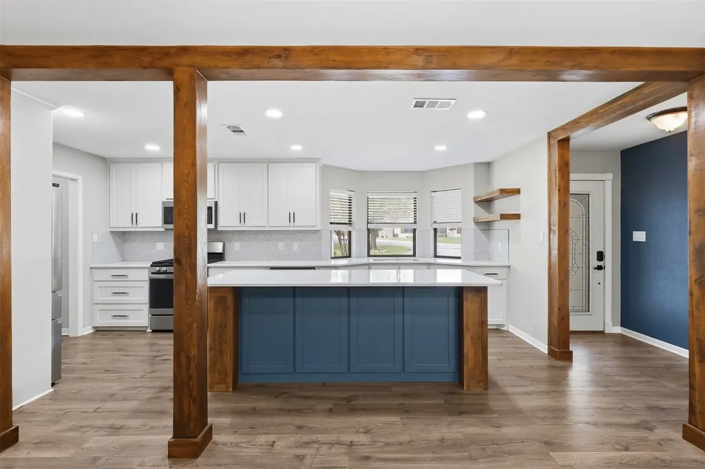 9705 Rosalie Court Granbury TX 76049