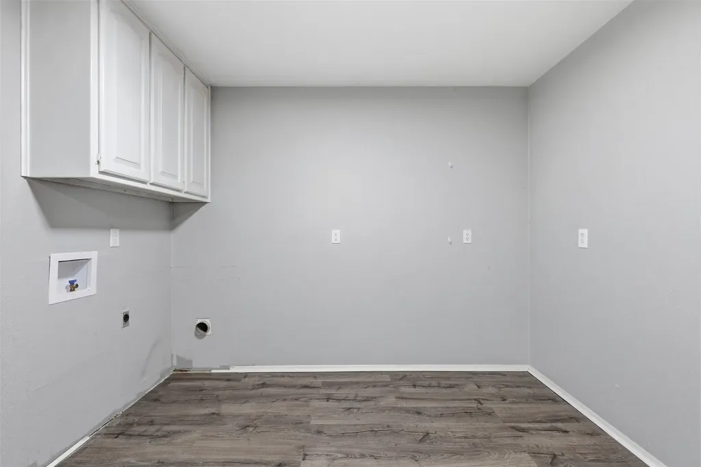 9705 Rosalie Court Granbury TX 76049