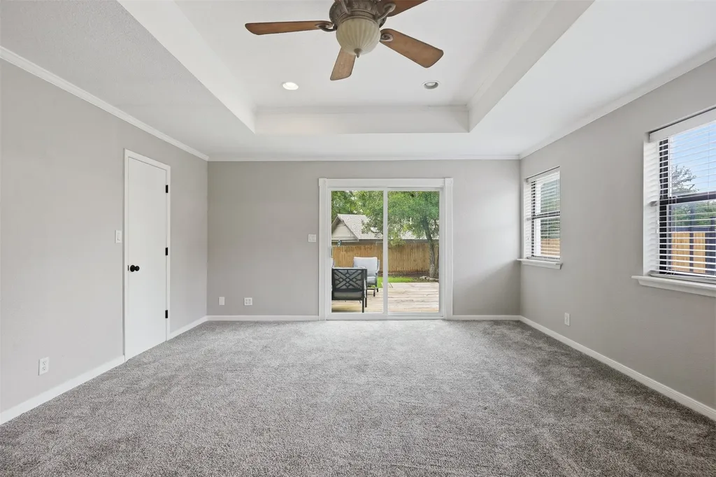 9705 Rosalie Court Granbury TX 76049