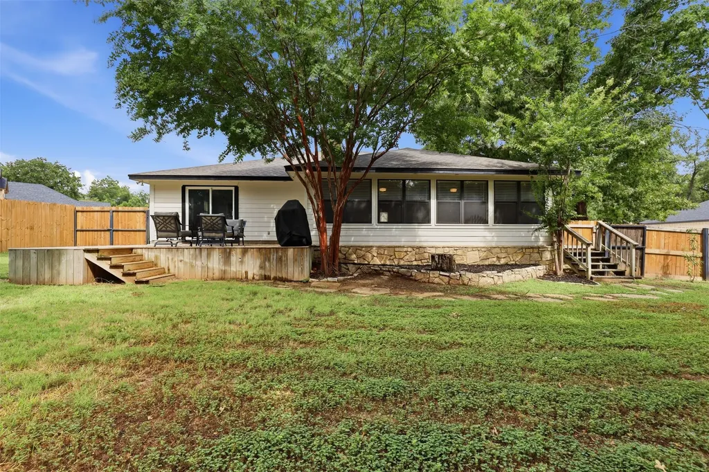 9705 Rosalie Court Granbury TX 76049