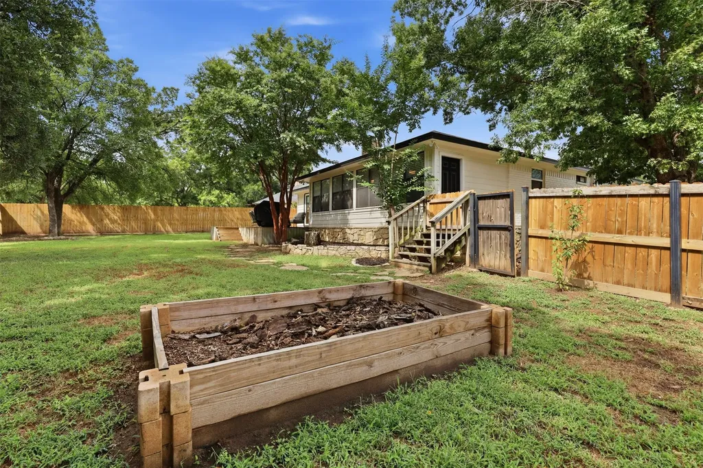9705 Rosalie Court Granbury TX 76049