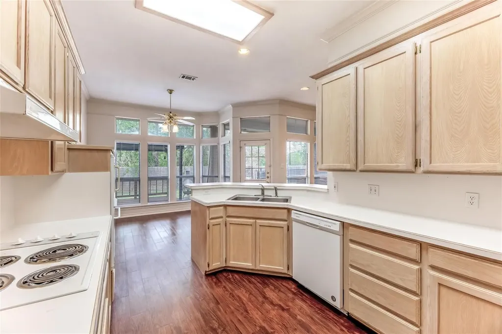 9229 Meandering Drive North Richland Hills TX 76182