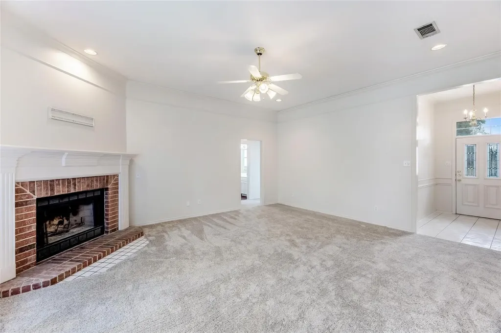 9229 Meandering Drive North Richland Hills TX 76182