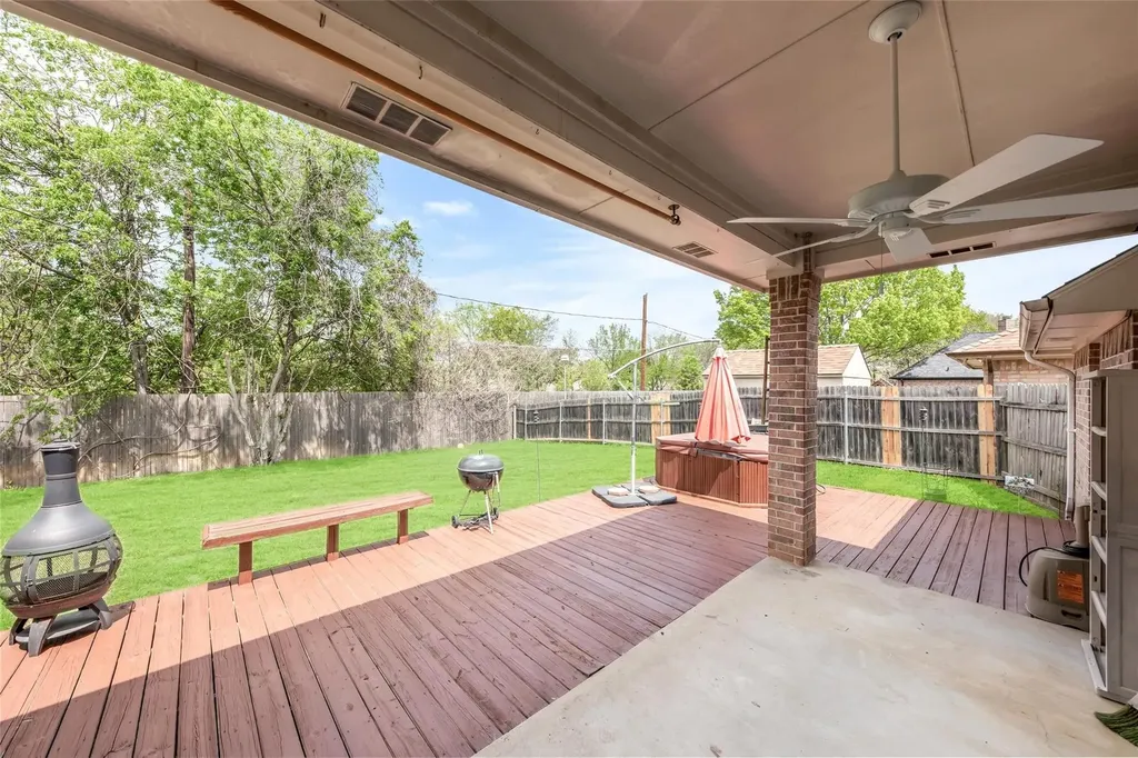 9229 Meandering Drive North Richland Hills TX 76182