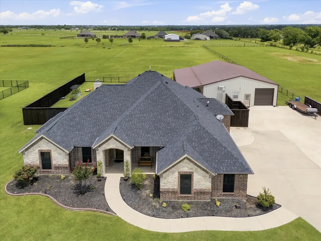 2447 County Road 2710 Caddo Mills TX 75135