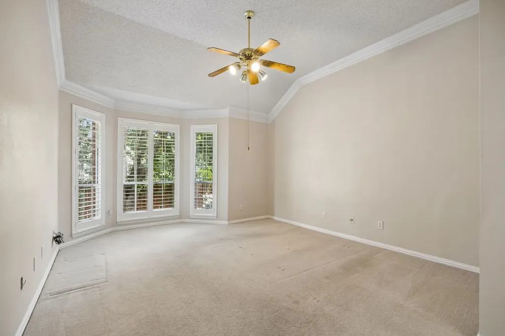2623 Garden Ridge Lane Arlington TX 76006