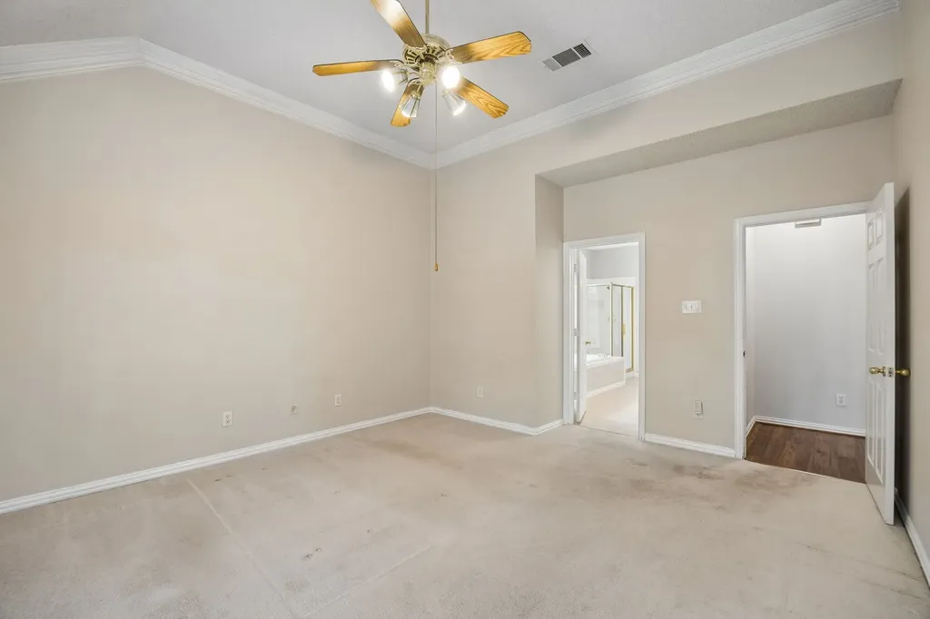 2623 Garden Ridge Lane Arlington TX 76006