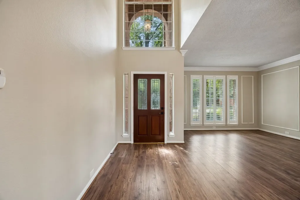 2623 Garden Ridge Lane Arlington TX 76006