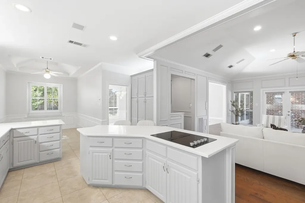 1873 Quail Lane Richardson TX 75080