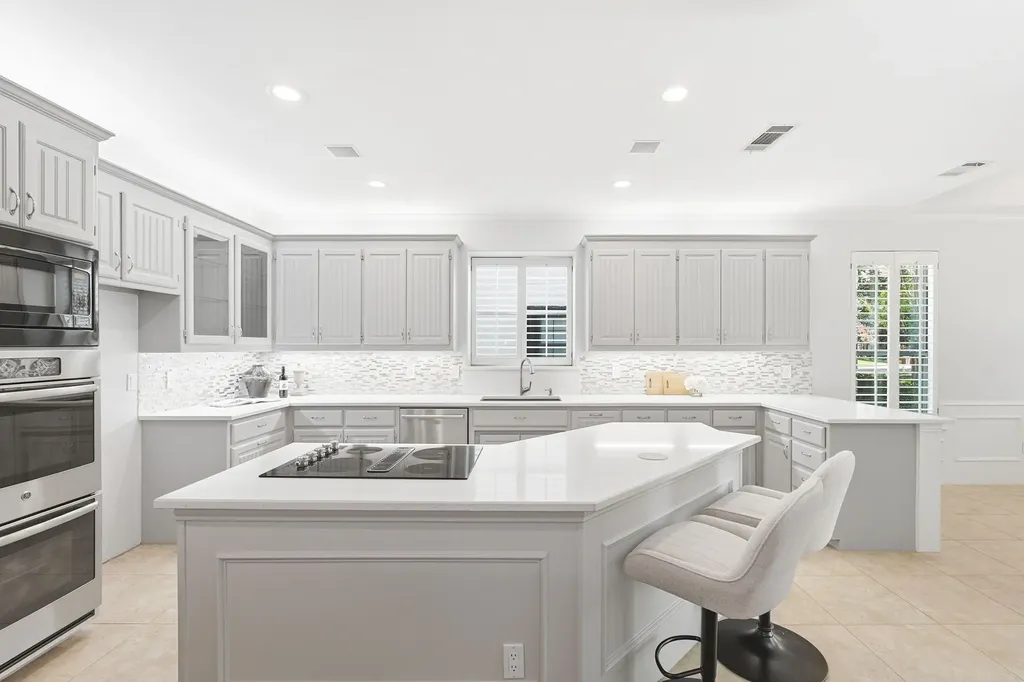 1873 Quail Lane Richardson TX 75080