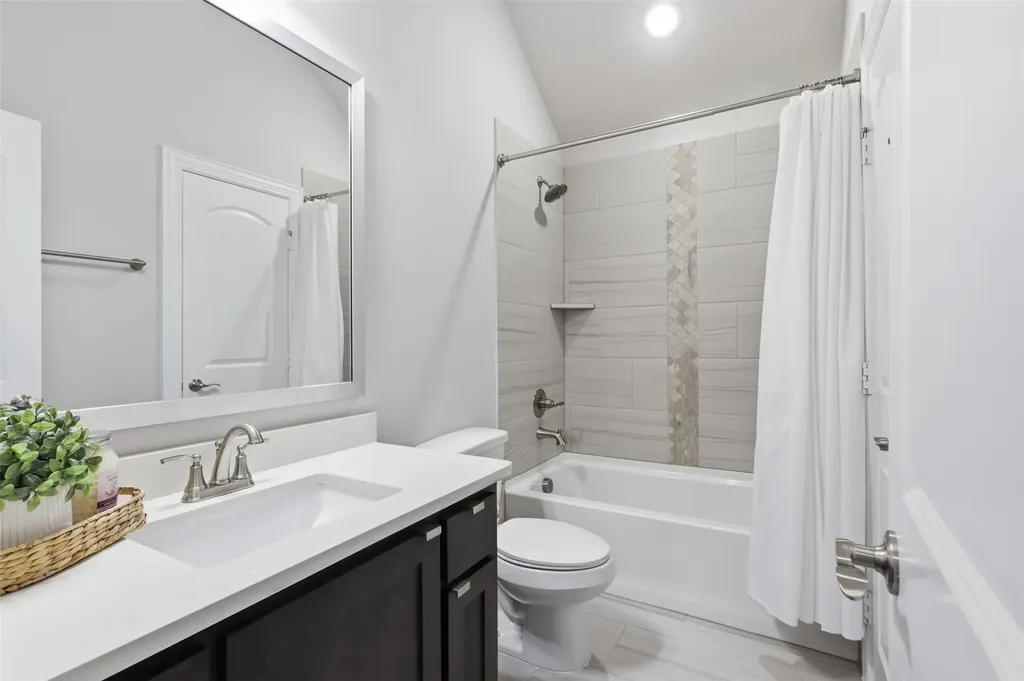 11851 Tanager Lane Cross Roads TX 76227