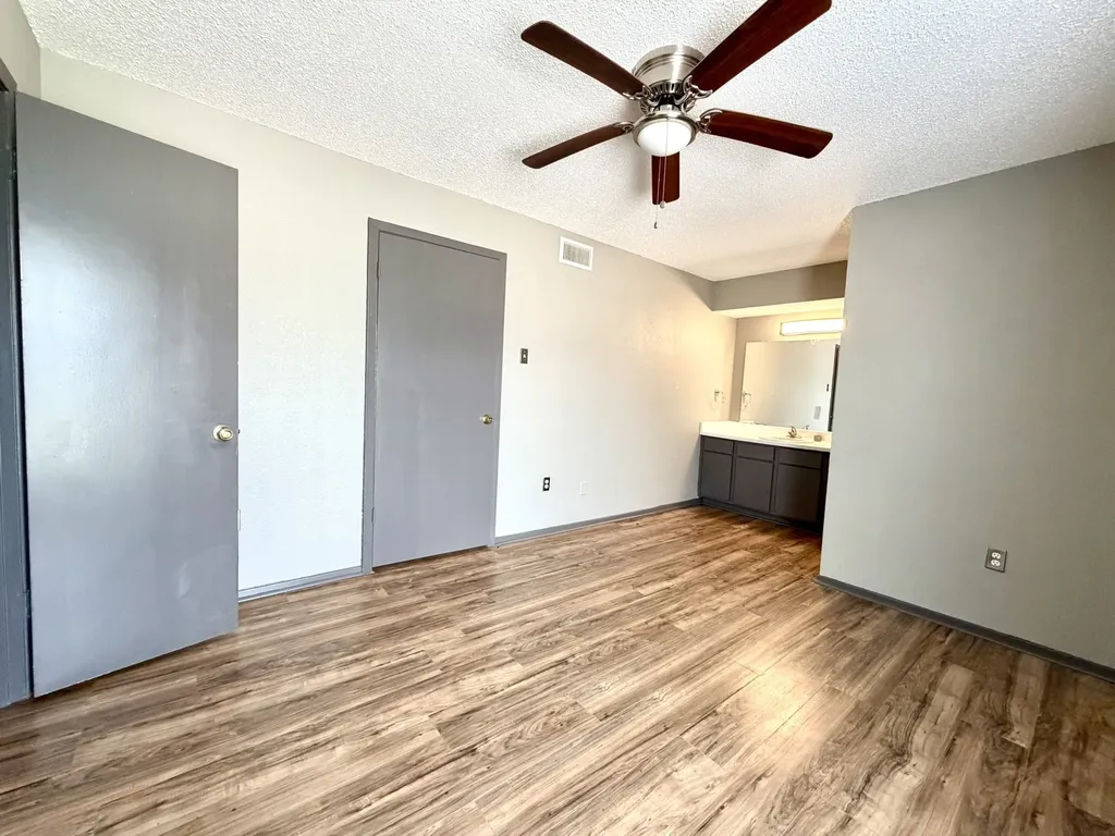 12482 Abrams Road Dallas TX 75243