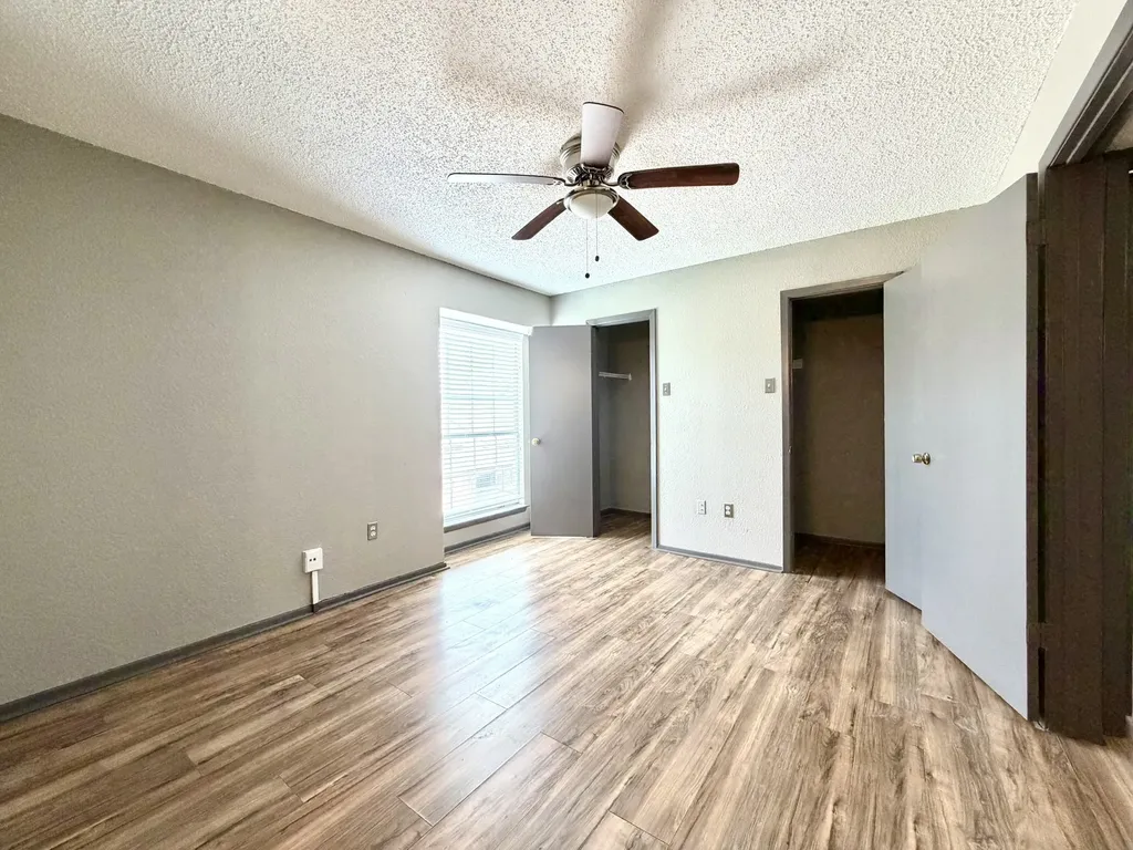 12482 Abrams Road Dallas TX 75243