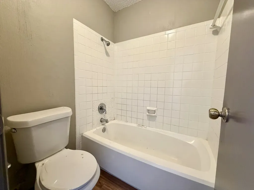 12482 Abrams Road Dallas TX 75243