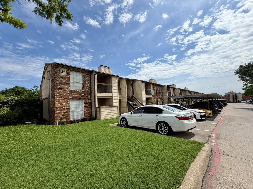12482 Abrams Road Dallas TX 75243
