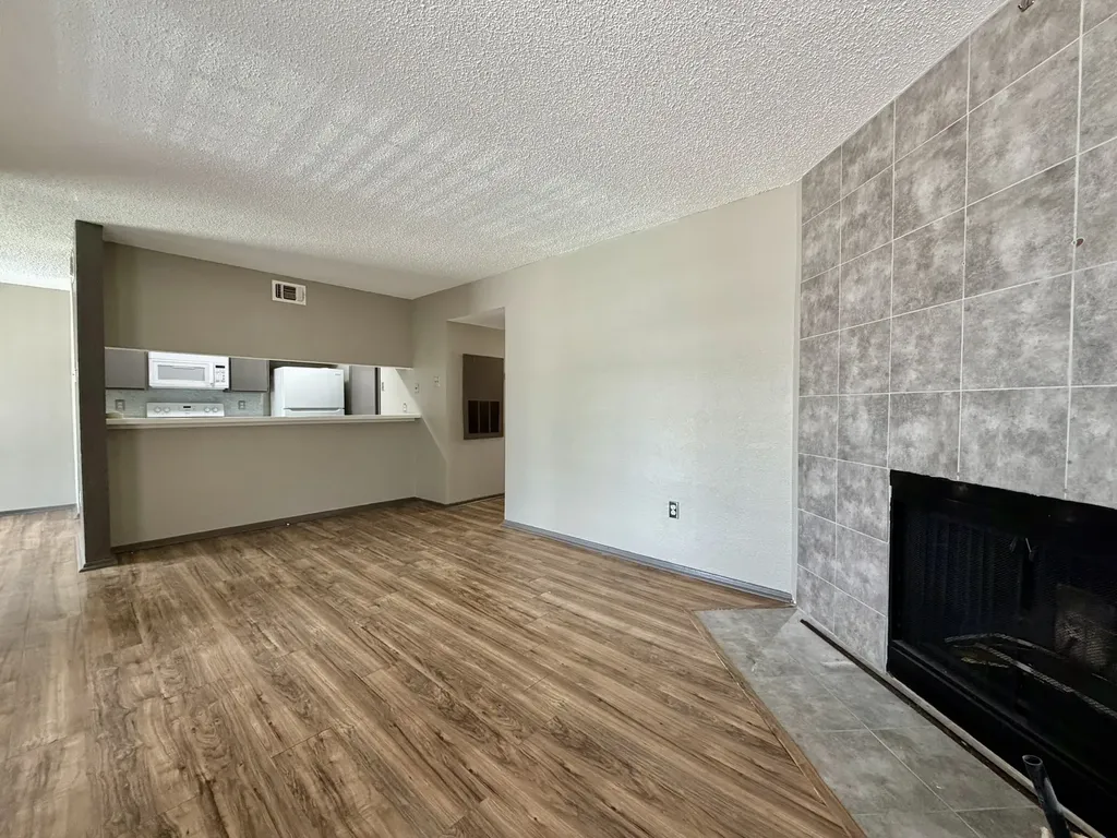 12482 Abrams Road Dallas TX 75243