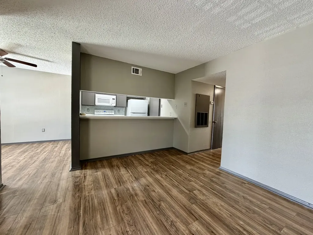 12482 Abrams Road Dallas TX 75243