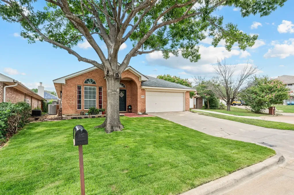 8112 Heritage Place Drive Fort Worth TX 76137