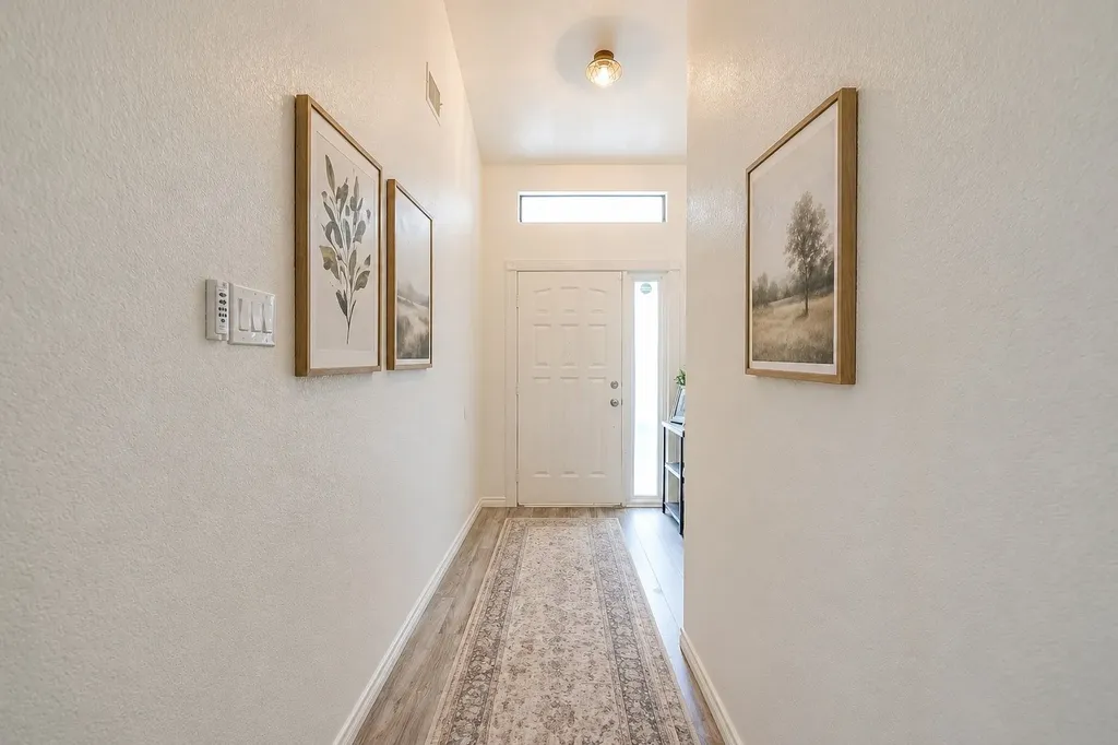 2135 Reverchon Drive Arlington TX 76017