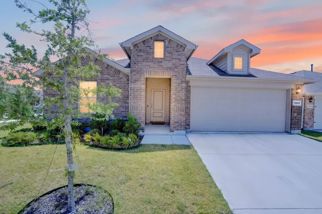 16648 Geskey Drive Justin TX 76247