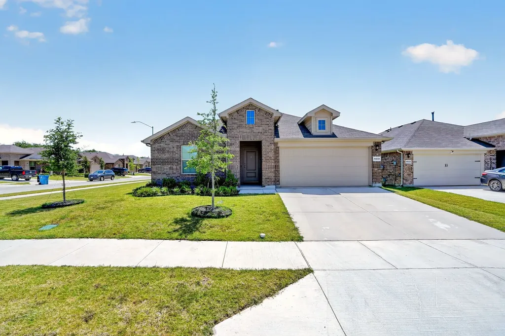 16648 Geskey Drive Justin TX 76247