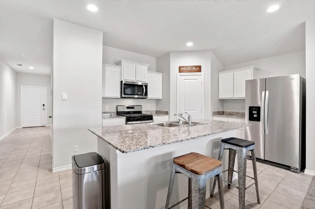 16648 Geskey Drive Justin TX 76247