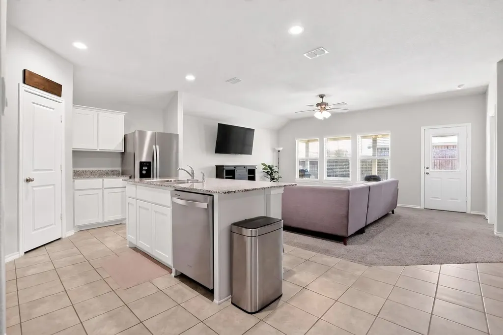 16648 Geskey Drive Justin TX 76247